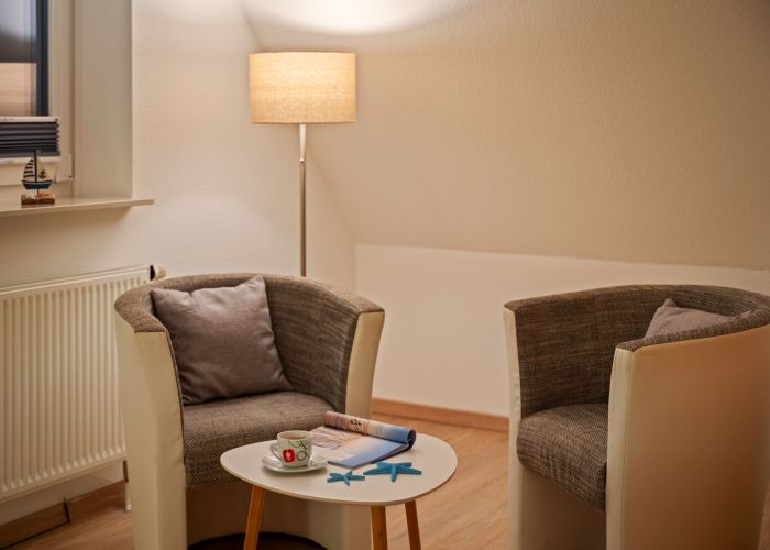 Haus Tide App. 6 Böhl Leseecke im Schlafzimmer